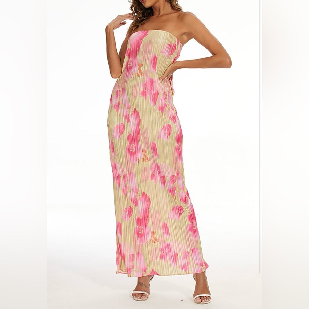 Pink and Cream Ribbed Halter Sundress for Wedding Guest
